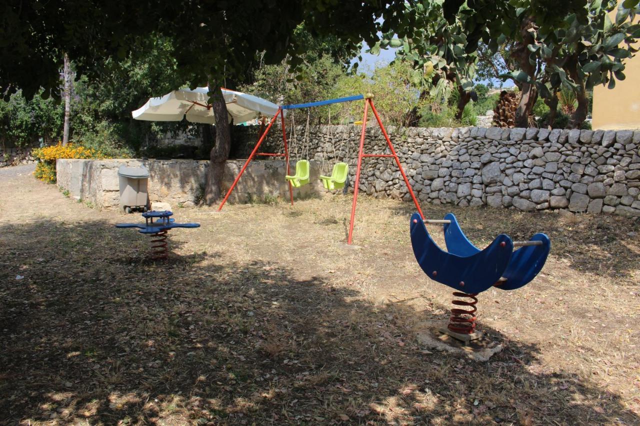 Agriturismo Tenuta Margitello Комизо Экстерьер фото