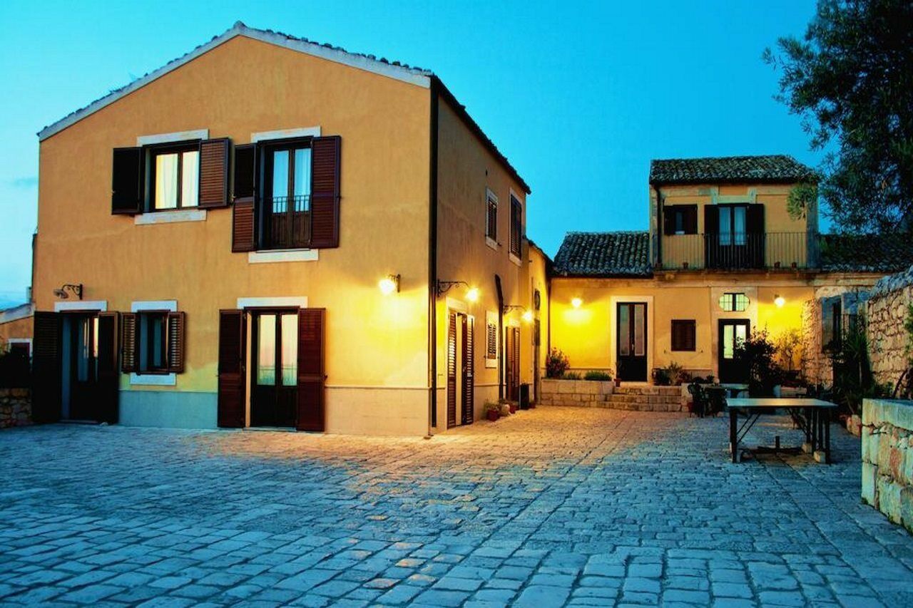 Agriturismo Tenuta Margitello Комизо Экстерьер фото
